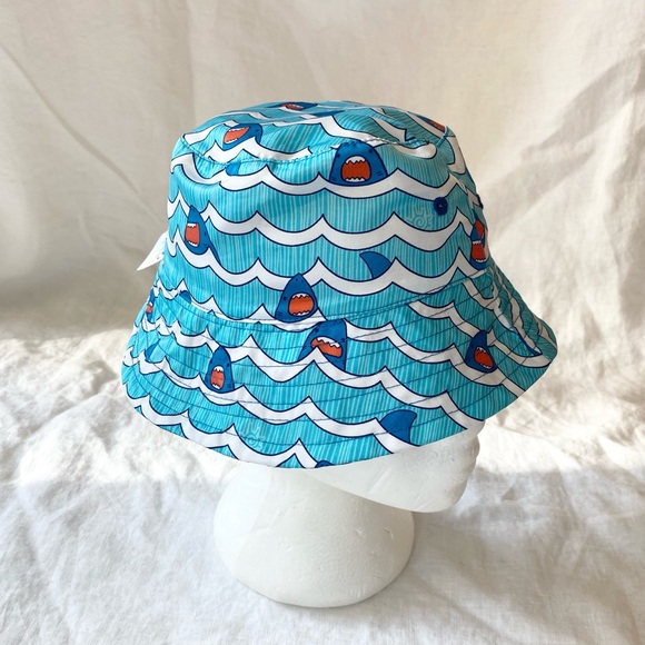 UV Skinz Reversible Sun Hat Sharks - Picture 8 of 15